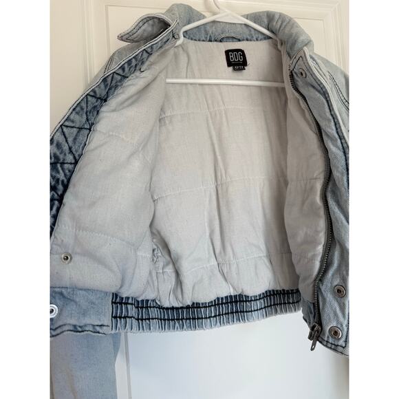 BDG Urban Outfitters Vintage Inspired Crop Bomber Baggy Jean Jacket - Picture 5 of 13